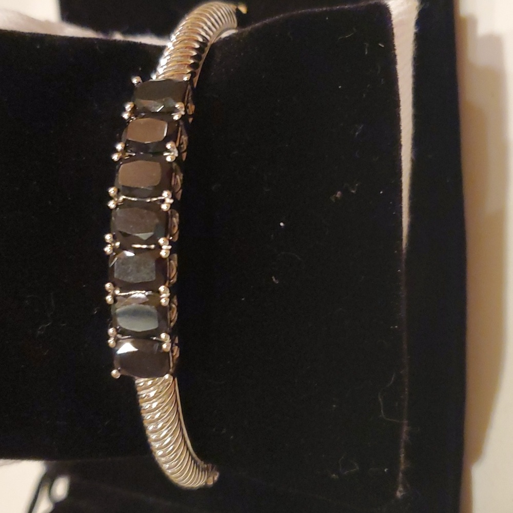 Genuine tournaline bangle bracelet